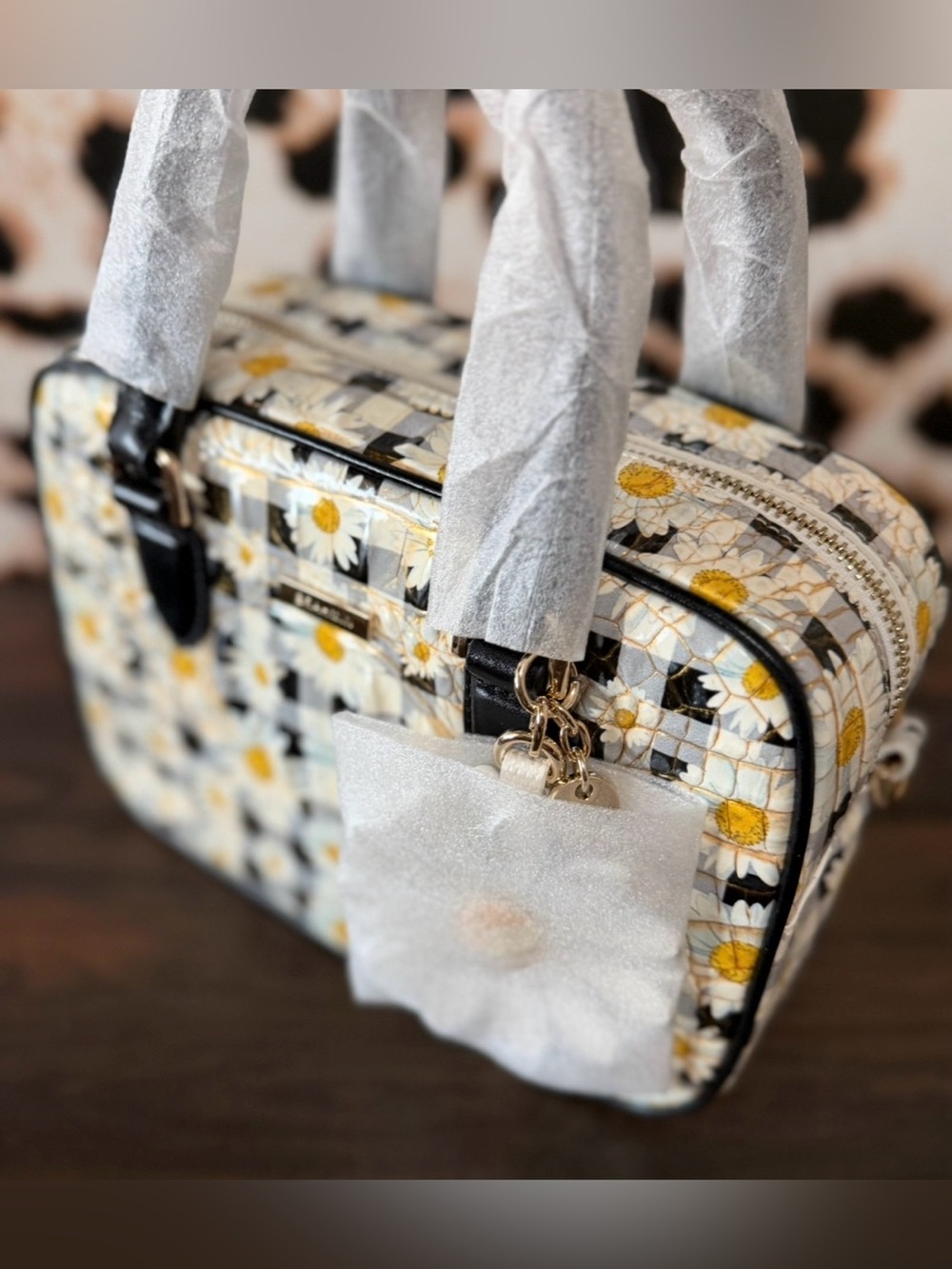 Brahmin Mara Multi Petaline Daisy plaid print Leather Adorable bag NWT Crossbody - Picture 3 of 9